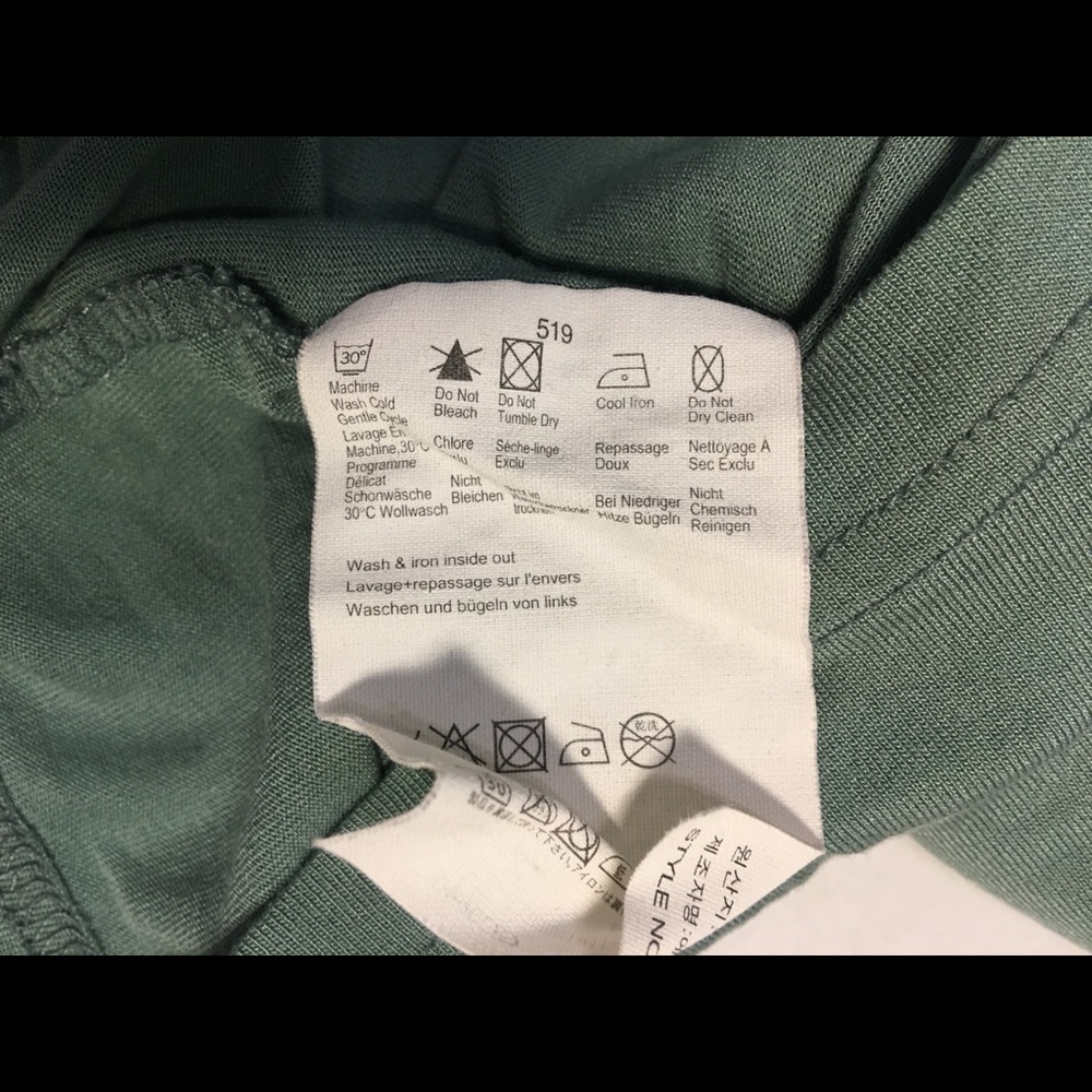Esprit green sleeveless silk v neck top size XL - Picture 6 of 7